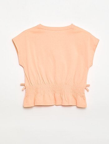 T-shirt com detalhe smock e laços na cintura
