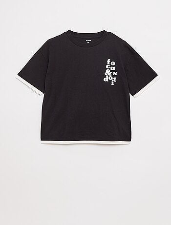 T-shirt com efeito 2 em 1