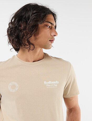 T-shirt com Estampa Frente e Verso e Mangas Curtas