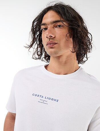 T-shirt com Estampa Frente e Verso e Mangas Curtas