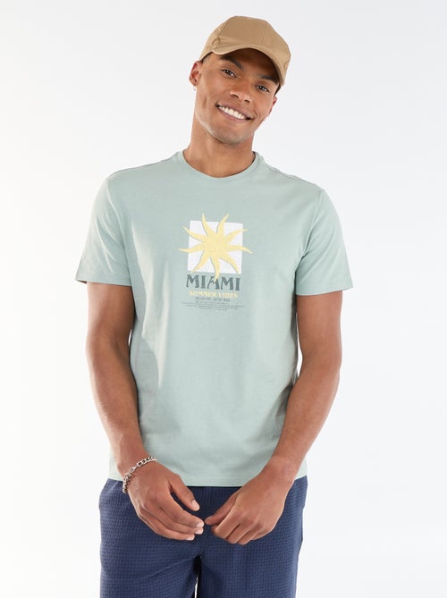 T-shirt com Estampa Frente e Verso e Mangas Curtas - Kiabi