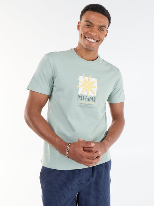 T-shirt com Estampa Frente e Verso e Mangas Curtas - Kiabi