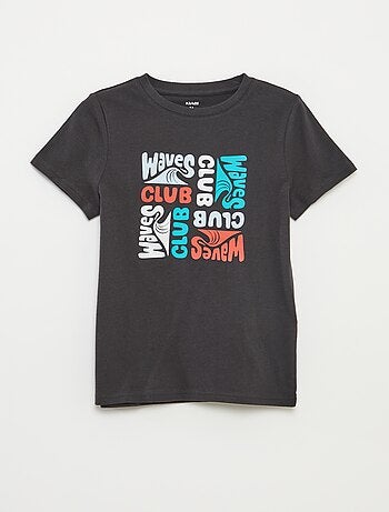 T-shirt com estampado de fantasia