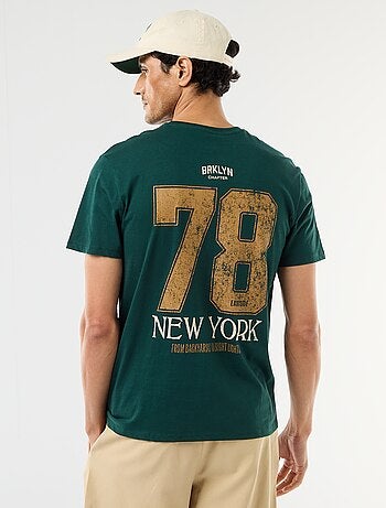 T-shirt com estampado fantasia