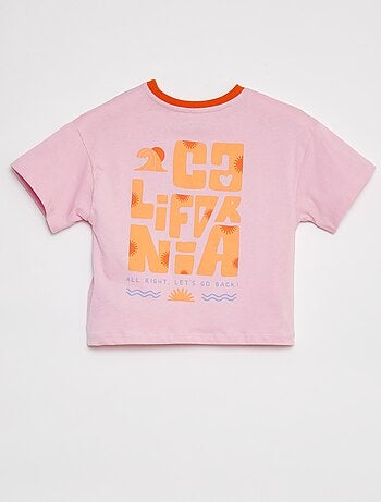 T-shirt com estampado, manga curta e gola redonda