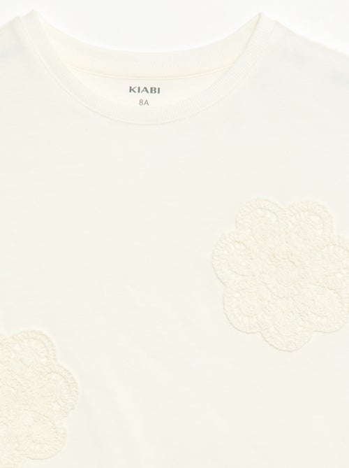 T-shirt com flores em macramé - Kiabi
