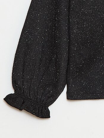 T-shirt com gola babadinho em malha waffle com lantejoulas