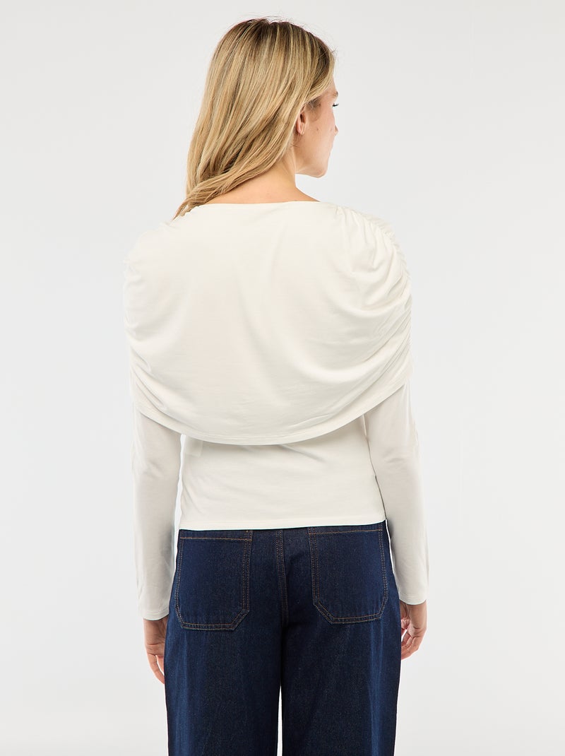 T-shirt com Gola Canoa Drapeada Branco - Kiabi
