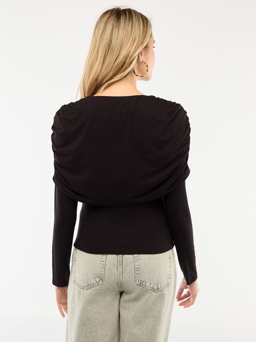 T-shirt com Gola Canoa Drapeada - Kiabi