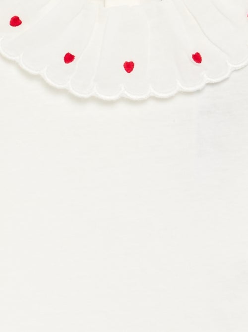 T-shirt com gola Claudine - Kiabi