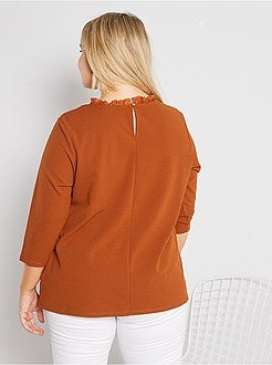 T-shirt com gola com folhos - Kiabi