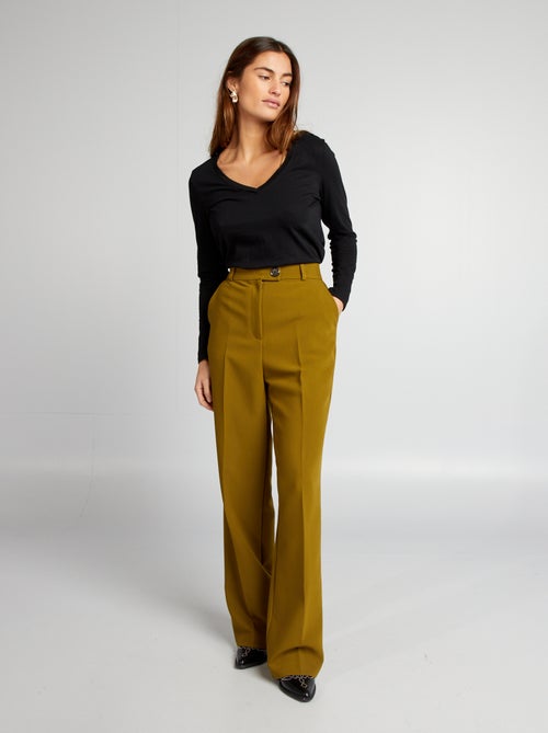 T-shirt com gola em bico - Kiabi