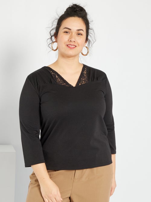 T-shirt com gola em renda - Kiabi