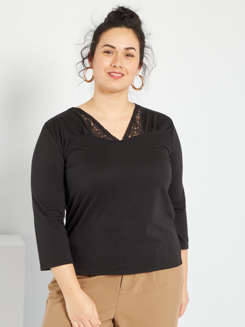 T-shirt com gola em renda Preto - Kiabi
