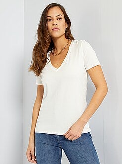 T-shirt com gola em V - Kiabi