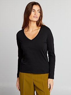 T-shirt com gola em V - Kiabi