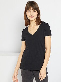 T-shirt com gola em V - Kiabi