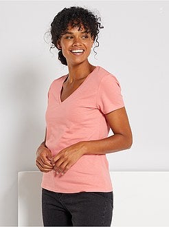 T-shirt com gola em V - Kiabi