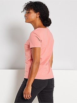 T-shirt com gola em V - Kiabi