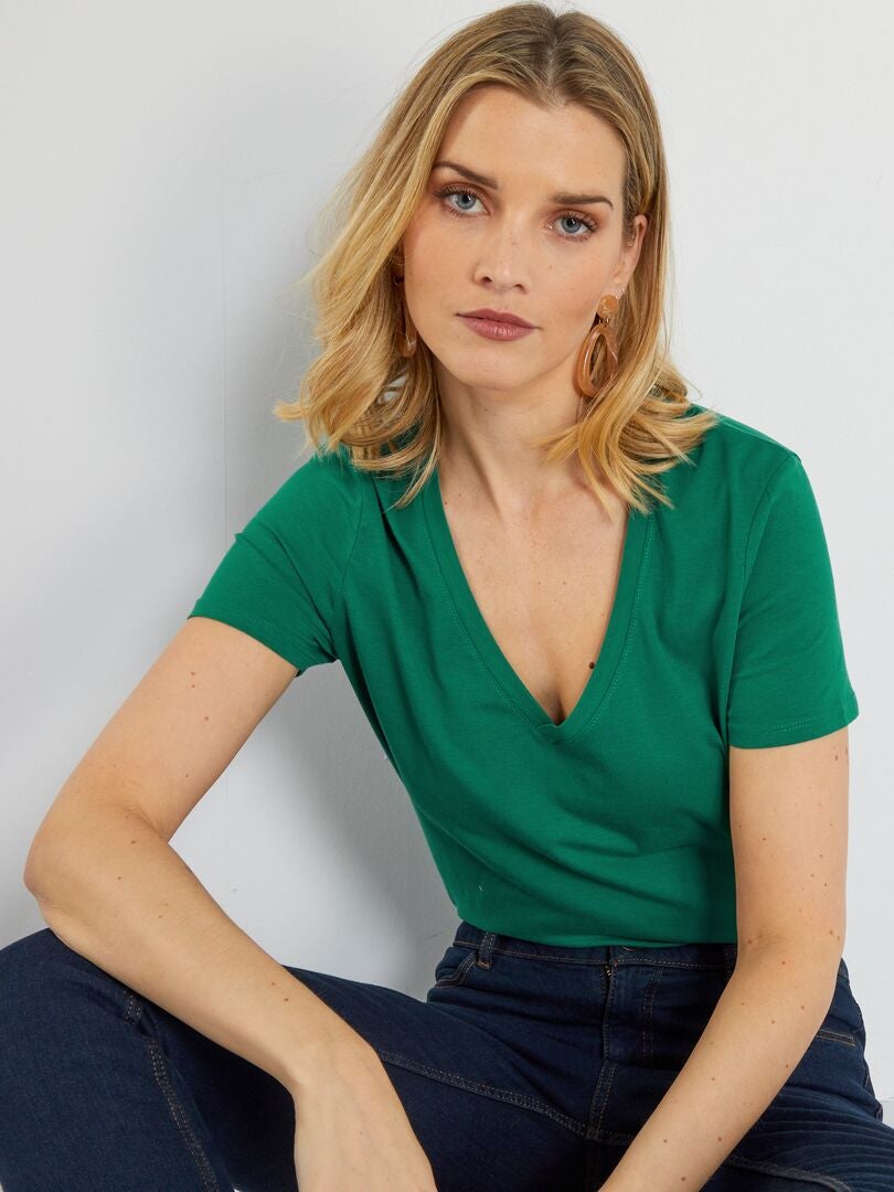 T-shirt com gola em V VERDE - Kiabi