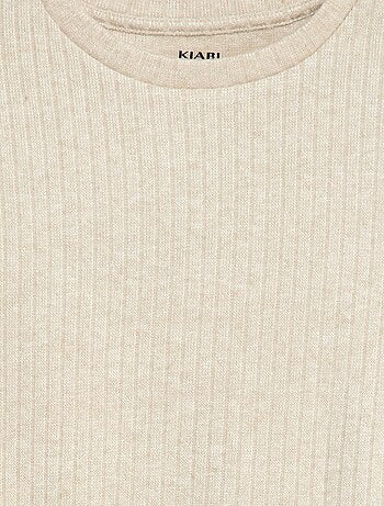 T-shirt com gola redonda