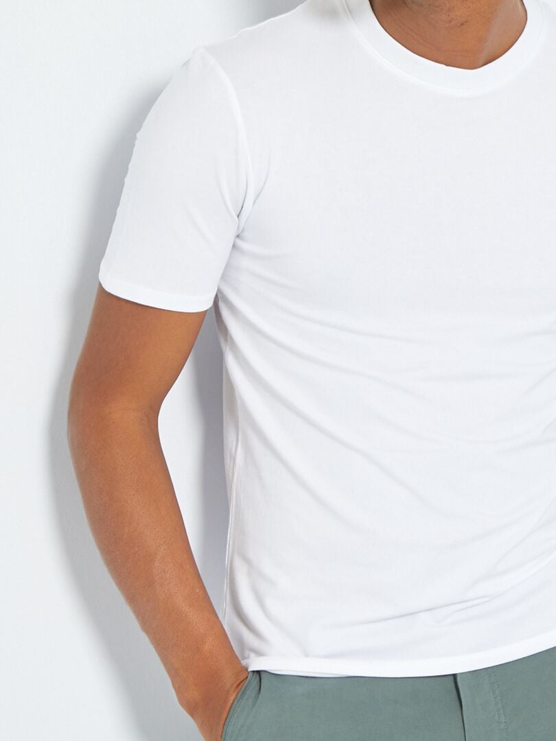 T-shirt com gola redonda de algodão - Muscle fit Branco - Kiabi