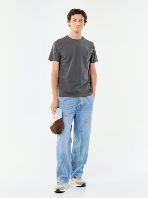 T-shirt com gola redonda de algodão - Kiabi T-shirt com gola redonda de algodão - Kiabi