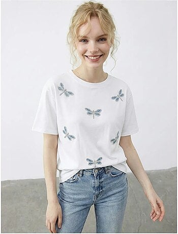 T-shirt com gola redonda e corte descontraído, bordado lucci