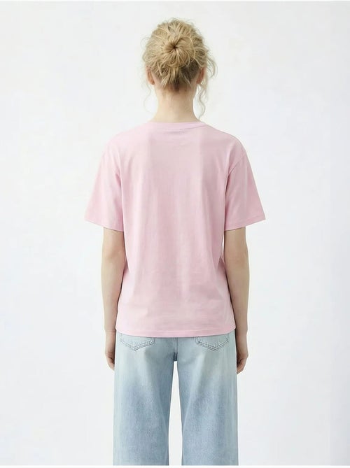 T-shirt com gola redonda e corte descontraído, bordado lucci - Kiabi T-shirt com gola redonda e corte descontraído, bordado lucci - Kiabi