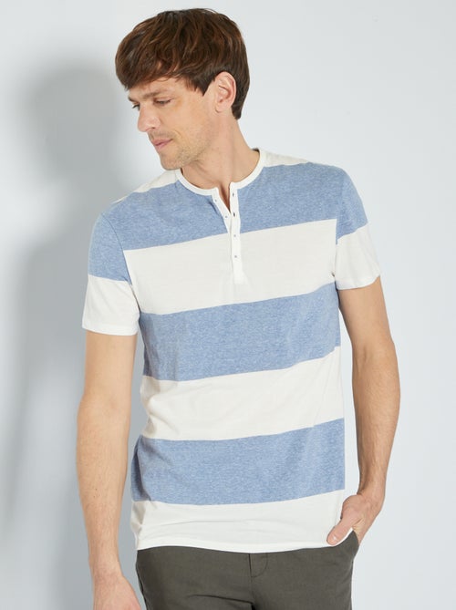 T-shirt com gola tunisina - Kiabi