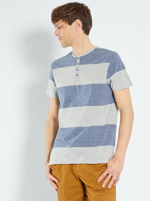 T-shirt com gola tunisina - Kiabi
