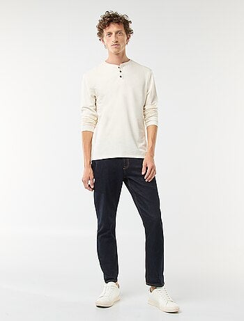 T-shirt com gola tunisina de manga comprida