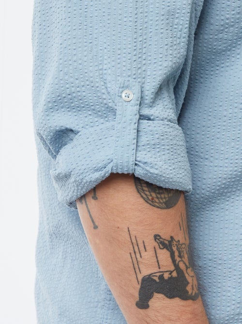 T-shirt com gola tunisina em tecido tipo crepe - Kiabi