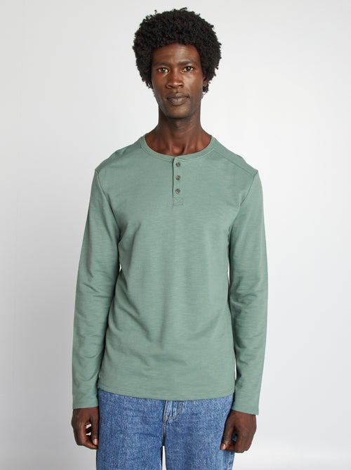 T-shirt com gola tunisina - Kiabi