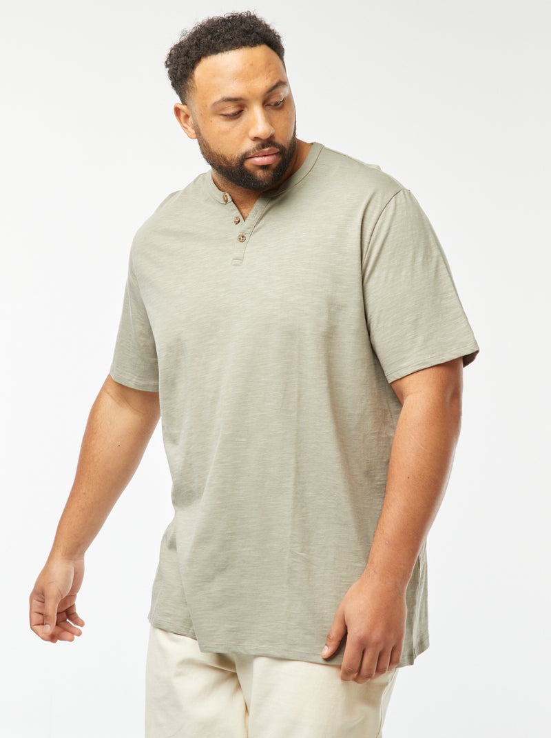 T-shirt com gola tunisina Verde - Kiabi