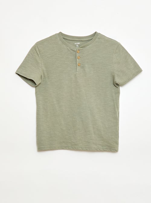 T-shirt com gola tunisina - Kiabi