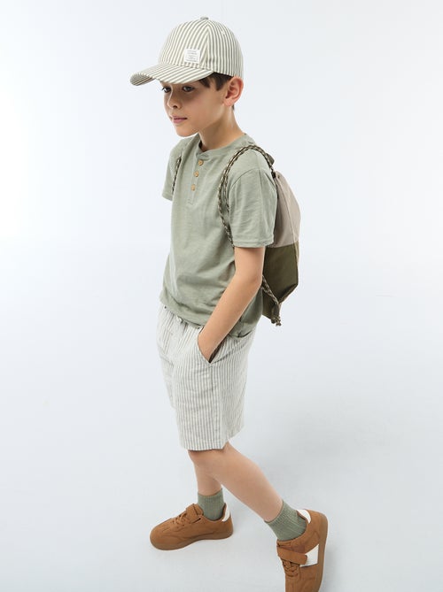 T-shirt com gola tunisina - Kiabi