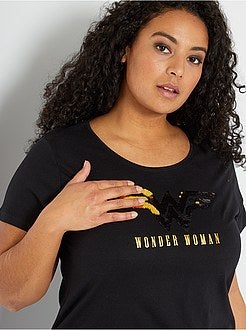 T-shirt com lantejoulas 'Mulher Maravilha' - Kiabi