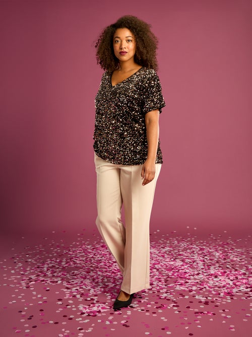 T-shirt com lantejoulas por todo o lado e mangas curtas - Kiabi