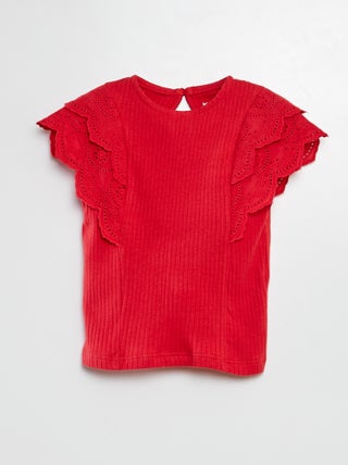 T-shirt com mangas bordadas