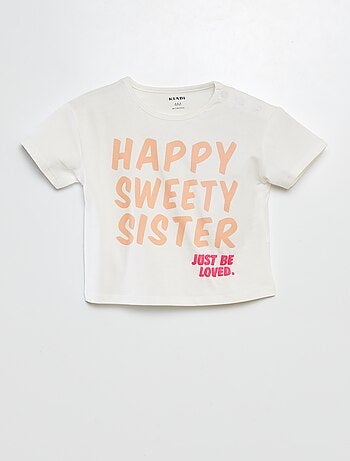 T-shirt com mensagem para as irmãs