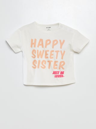 T-shirt com mensagem para as irmãs