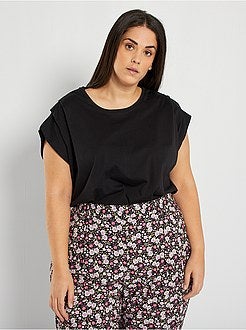 T-shirt com ombreiras - Kiabi