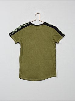 T-shirt com riscas no bolso - Kiabi