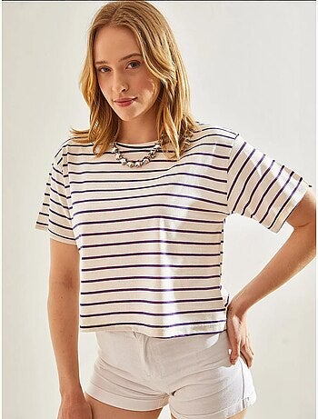 T-shirt crop boxy às riscas com decote redondo lucci