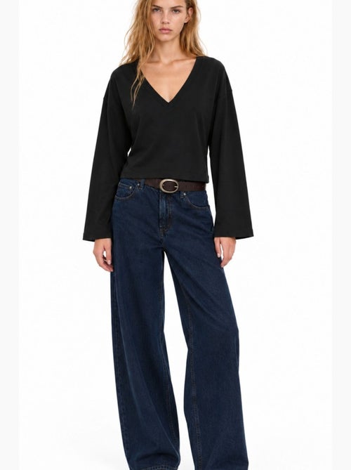 T-shirt crop com decote em v e corte justo busem - Kiabi
