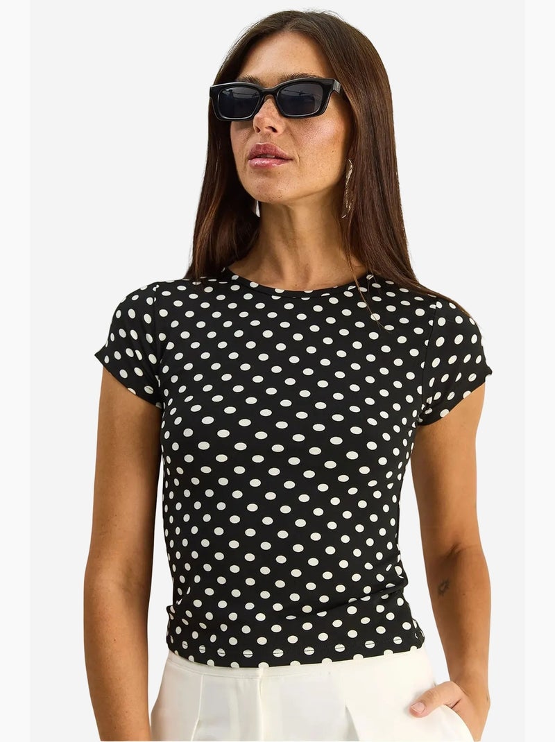 T-shirt crop de bolinhas com decote redondo lucci Preto Branco - Kiabi