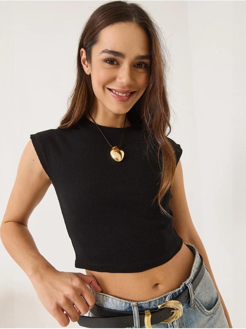 T-shirt crop de gola redonda lucci Preto - Kiabi