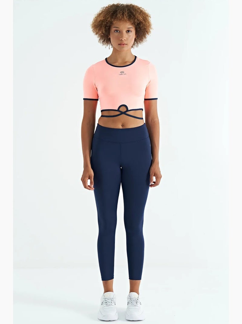 T-shirt crop elástica com gola redonda tommy Coral - Kiabi