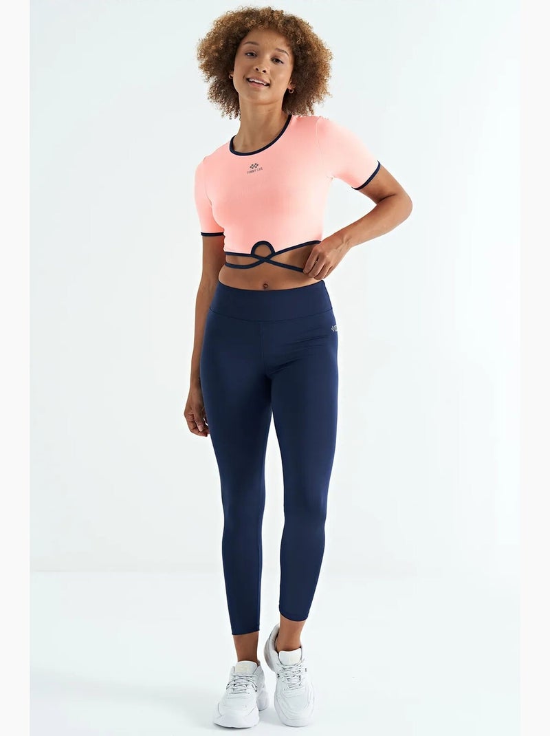 T-shirt crop elástica com gola redonda tommy Coral - Kiabi